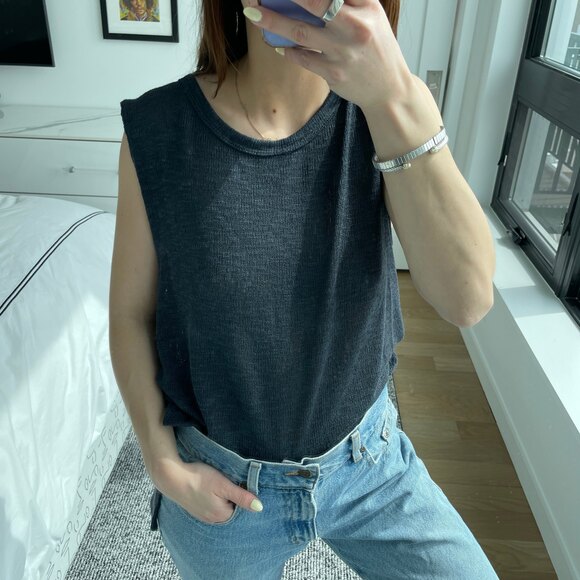 LNA Crew Neck High Low Hem Tank Top - Picture 2 of 7